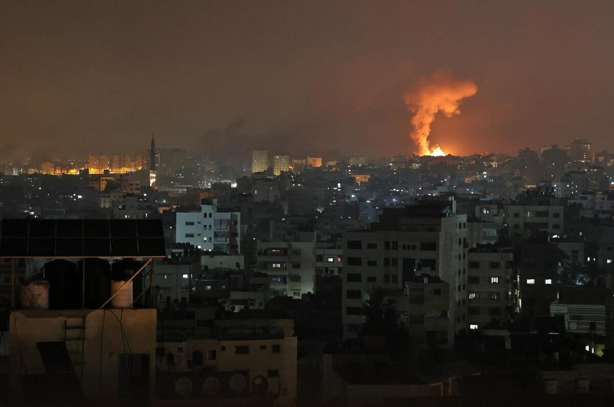 En Israël, les tirs de missiles iraniens ont fait 34 blessés, dont deux grièvement, dans l’agglomération de Tel-Aviv